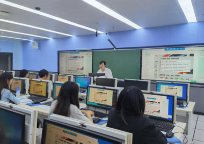 2024年職業(yè)教育活動周 未來技術(shù)學(xué)院成功舉辦2025屆畢業(yè)生簡歷制作指導(dǎo)會